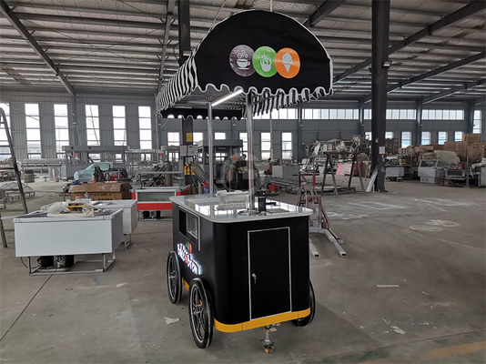 Nuovo stile Carrello mobile di gelato duro con luce a LED Italia Carrello gelato Carrello di gelato di buona qualità Carrello con CE