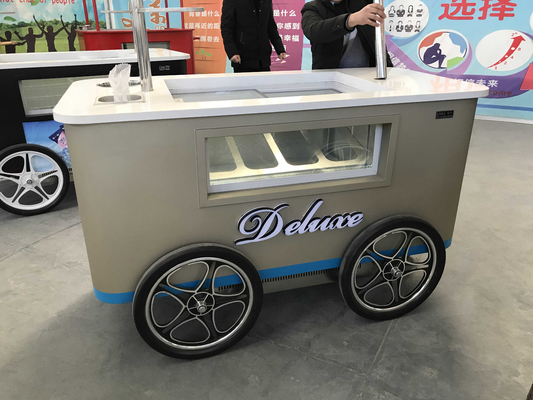 Carrello di vendita di gelati fritti a basso prezzo