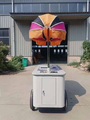 Carrello per la vendita di gelati per veicoli mobili