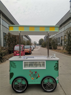 Mini display di gelati surgelati commercializzabili carrello rimorchio gelato messicano di spiaggia gelato congelatore carrello a mano spingere carrelli per gelati