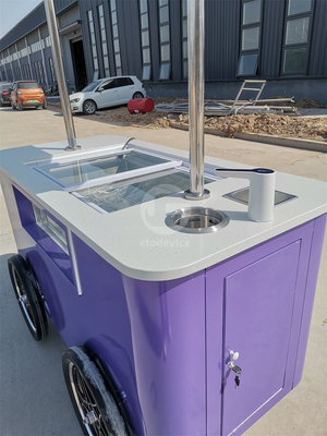 Carro di gelato italiano a mano moto con congelatore a display Carro di gelato con ruote