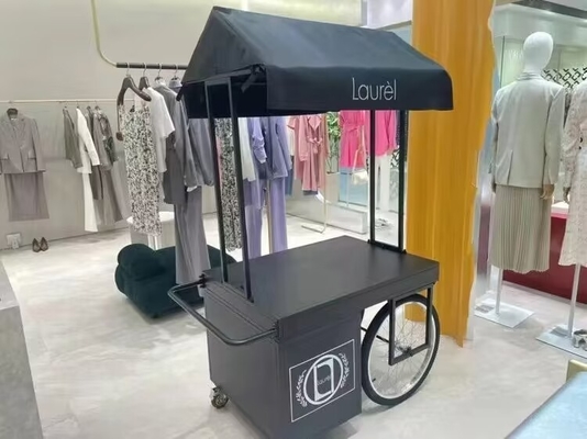 Stazione di dolci sostenibili gelati ecologici caffè carrello di spinta